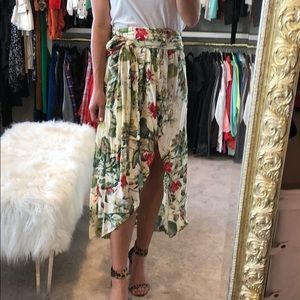 wrap skirt / overall dress can we worn 2 ways!